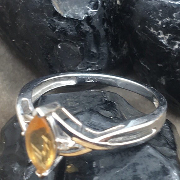 10k white gold citrine ring - Picture 12 of 15